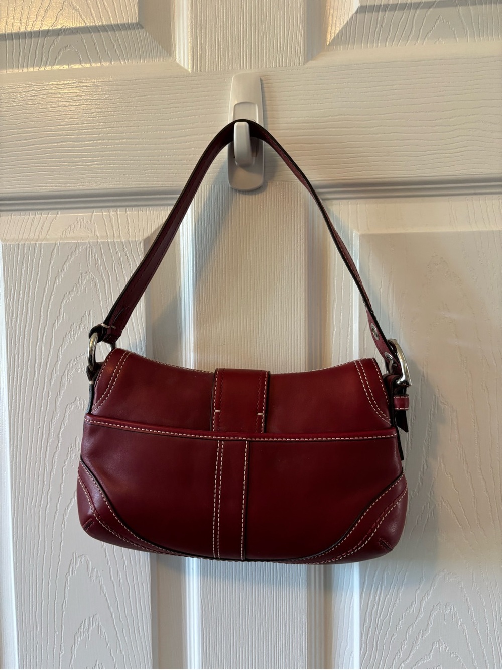 Coach Soho Signature Buckle Flap Shoulder Bag Purse Red Leather Y2K F10909 - Picture 7 of 14